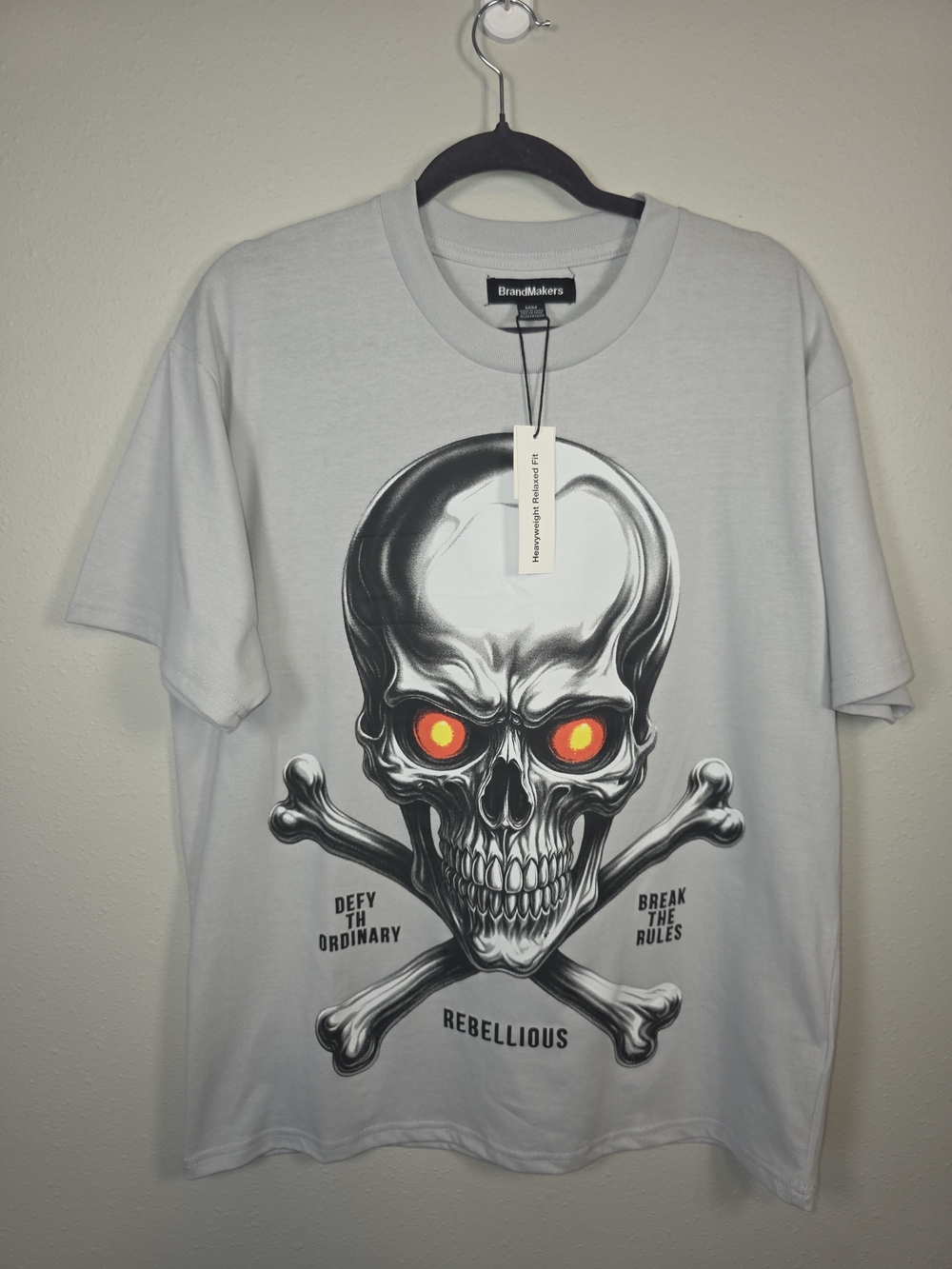 Men's Light Gray Skull Graphic Tee - Rebellious